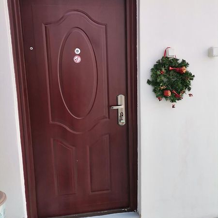 Аврамов Дом - Етаж От Къща Apartment Veliko Tarnovo Luaran gambar
